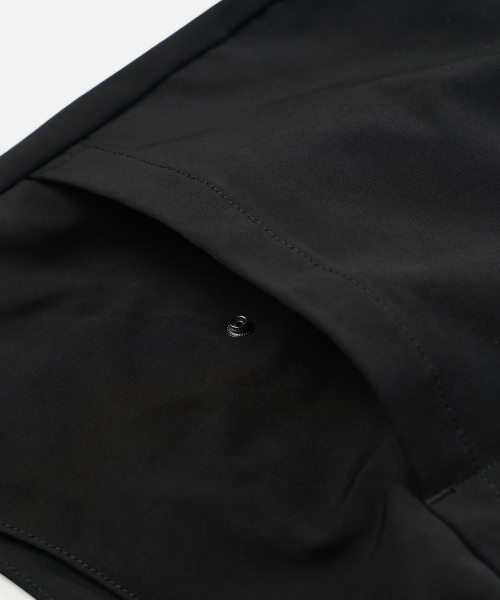 FRIZMWORKS(フリズムワークス)の「HERITAGE HUNTING CROSS BAG _ BLACK(メッセンジャーバッグ・レディース・その他・ONE SIZE)」の5枚目の写真