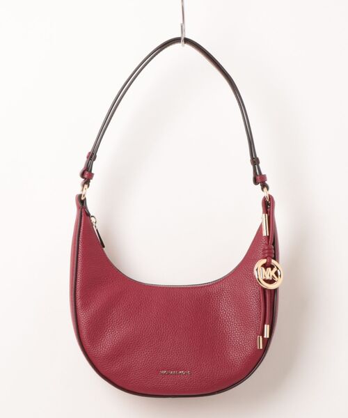 MICHAEL KORS(マイケルコース)の「NOLITA ぺブルレザー コンバーチブル クロスボディ スモール(ショルダーバッグ・レディース・レッド系・FREE)」の4枚目の写真