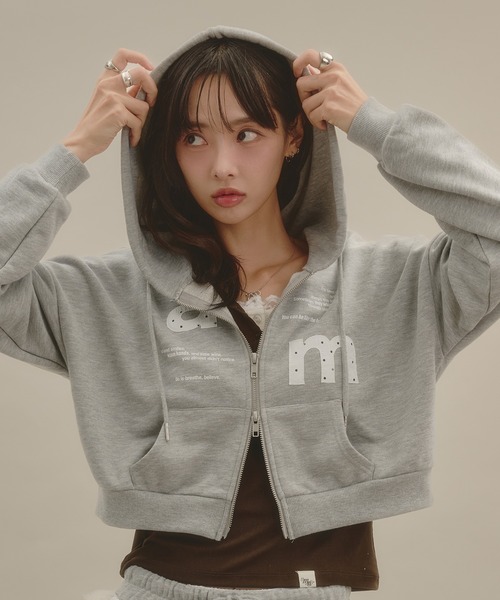 apres jour mignon(アプレジュールミニョン)の「アップリケパーカー(パーカー・レディース・杢グレー/ブラック/グレー・SMALL/LARGE)」の3枚目の写真