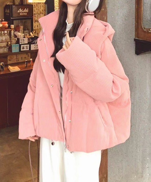 LUCPY(ラクピー)の「コーデュロイ 中綿スタンドカラージャケット(その他アウター・レディース・ピンク/ホワイト/ブラック・SMALL/LARGE/MEDIUM/X-LARGE)」の3枚目の写真