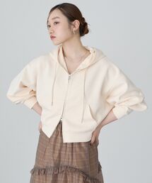 エアもちショートパーカー