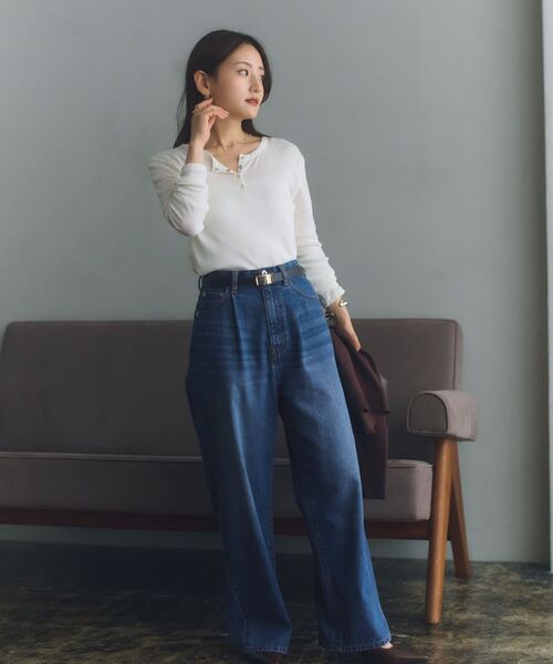 COHINA(コヒナ)の「コットンシルクヘンリーネックトップス 【低身長・小柄女性】(Tシャツ/カットソー・レディース・ブラック/レッド/オフホワイト・ONE SIZE)」の16枚目の写真