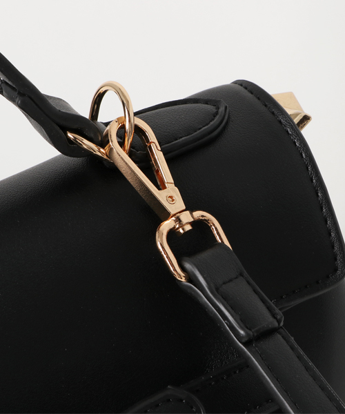 PLAIN CLOTHING（プレーンクロージング）の「フロントベルトハンドバッグ/ショルダーバッグ【PLAIN CLOTHING】（ショルダーバッグ・レディース・ベージュ/レッド/キャメル/グレー/ブラック・FREE）」の8枚目の写真