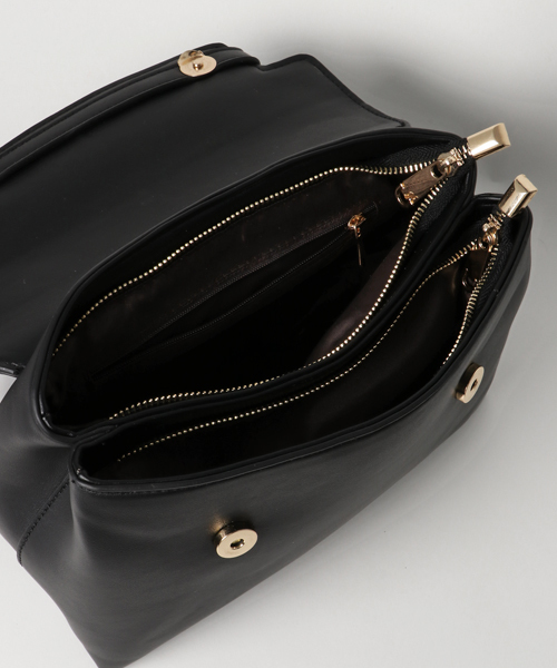 PLAIN CLOTHING（プレーンクロージング）の「フロントベルトハンドバッグ/ショルダーバッグ【PLAIN CLOTHING】（ショルダーバッグ・レディース・ベージュ/レッド/キャメル/グレー/ブラック・FREE）」の11枚目の写真