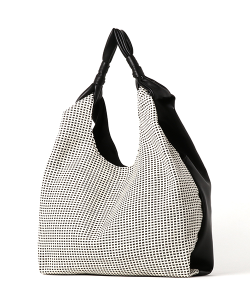 LOWELL things(ロウェル シングス)の「ダブルフェイスbohoバッグ(トートバッグ・レディース・ブラック/ベージュ/ホワイト/イエロー・FREE)」の8枚目の写真