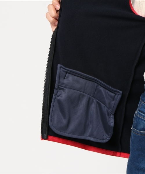 AIGLE（エーグル）の「W フリースCBライトカラーベスト（ベスト・レディース・ネイビー/カーキ・40/38/36）」の11枚目の写真