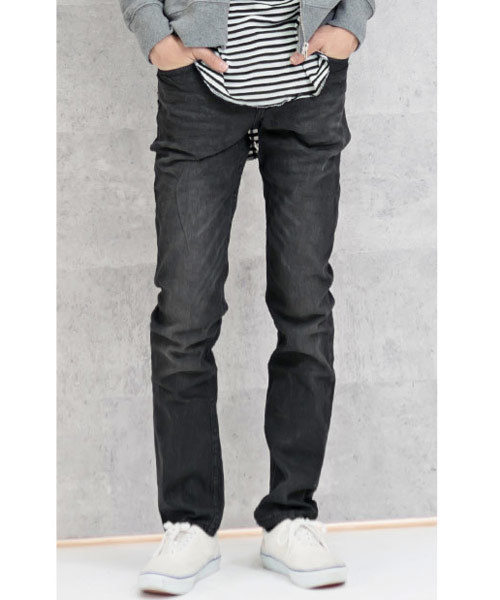 MinoriTY(マイノリティ)の「【MinoriTY】ストレッチ素材スリムフィットデニムパンツ ジーンズ メンズ ゆるフィット 【フルレングス】(デニムパンツ・メンズ・ブラック/ブラック系その他/ブルー系その他/ブラック系その他2/ブルー系その他2/ブルー系その他3/ライトブラック/ライトブルー/ネイビー/ブルー/ブラック系その他3・L/M/S/XL)」の3枚目の写真