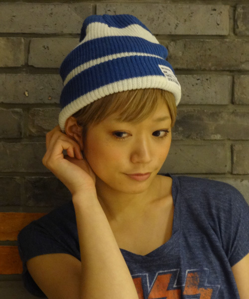 CIAOPANIC（チャオパニック）の「【(WEB)限定タイムセール】　KNITCAP（ニットキャップ/ビーニー・レディース・グリーン/グレー/レッド/ベージュ/グレー系その他/ブルー/ネイビー/ブラック/パープル/ホワイト/イエロー/ブラック系その他/チャコールグレー/ライトグレー/ベージュ系その他/グリーン系その他/ブルー系その他/レッド系その他/ホワイト系その他/イエロー系その他/パープル系その他/ダークブルー/ライトグリーン/ワインレッド/ライトイエロー/ライトパープル/オレンジ/ホワイト×イエロー/ホワイト×グレー/ホワイト×レッド/ホワイト×ネイビー/ホワイト×ブルー/その他・FREE）」の4枚目の写真