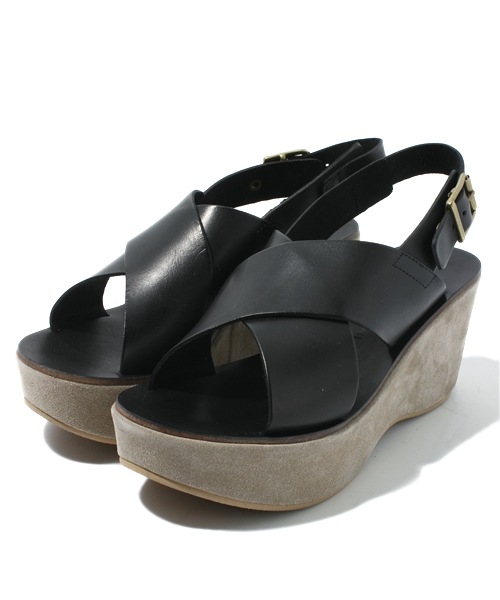 Another Edition(アナザーエディション)の「FABIO/R CROSS SNDL(サンダル・レディース・シルバー/ブラック・35/36/37/38)」の2枚目の写真