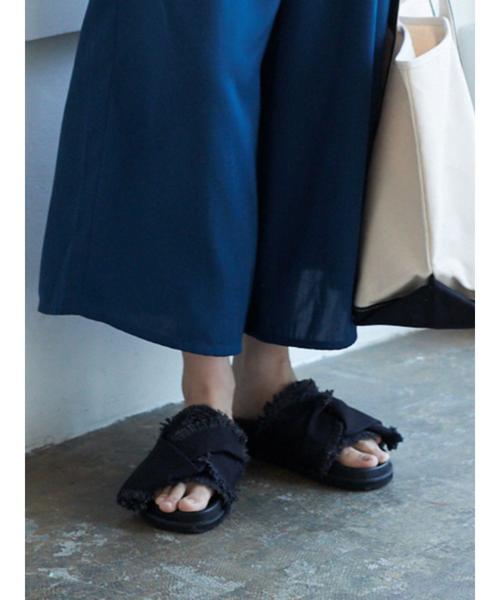 AMERICAN HOLIC（アメリカンホリック）の「・フリンジサンダル（サンダル・レディース・ブラック/アイボリー/カーキ・S/M/L）」の9枚目の写真