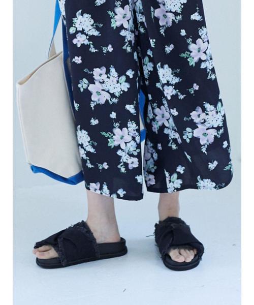 AMERICAN HOLIC（アメリカンホリック）の「・フリンジサンダル（サンダル・レディース・ブラック/アイボリー/カーキ・S/M/L）」の7枚目の写真