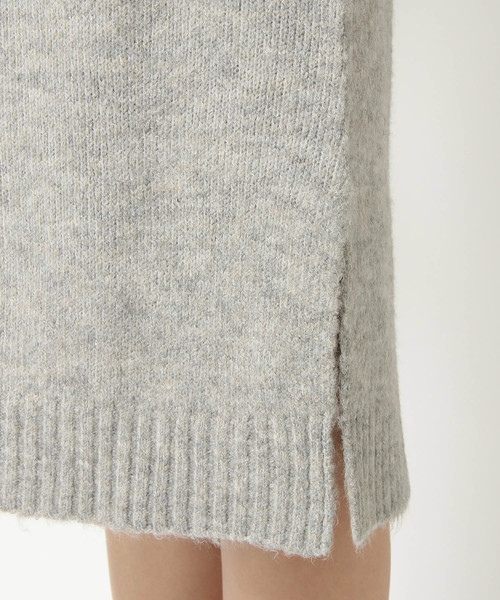 LBC（エルビーシー）の「7Gタートルコクーンニットワンピース（ワンピース・レディース・グレー/ネイビー・M）」の8枚目の写真