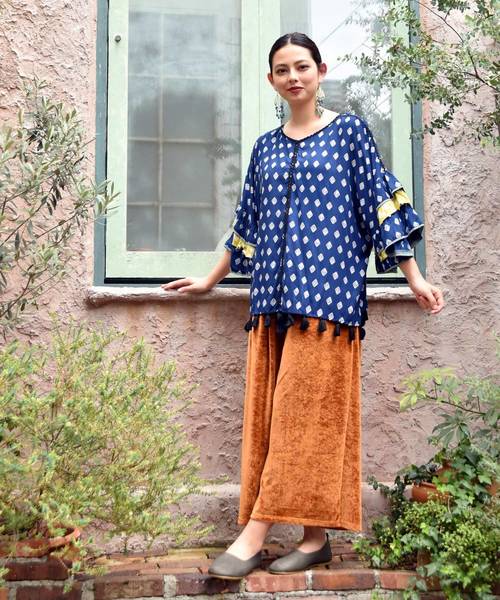 チャイハネ（チャイハネ）の「【チャイハネ】ベロアストレートワイドパンツ（その他パンツ・レディース・ネイビー/レッド/グリーン/キャメル・FREE）」の5枚目の写真