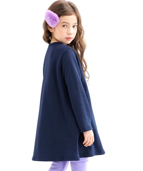 Bee des Bee（ビーデスビー）の「【裏起毛】無地フレアワンピース（ワンピース・キッズ・ラベンダー/ブラック/グレー/ベージュ/グリーン/カーキブラウン/チャコール/ピンク系その他/ピンク/イエロー/ホワイト/ブルー/パープル系その他2/パープル系その他/ネイビー/アッシュグレー/ブルー系/グリーン系/杢グレー/モカ/ピンク系/ブルー系1/ピンク系その他2/ライトパープル・110cm/130cm/120cm/90cm/100cm/140cm/150cm）」の12枚目の写真