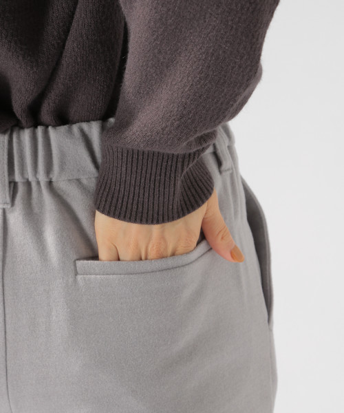 BAYFLOW(ベイフロー)の「ウォームテーパードパンツ(その他パンツ・レディース・ベージュ/パープル/グレー/チャコール・SMALL/MEDIUM/X-SMALL)」の20枚目の写真