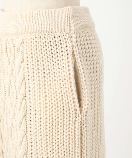 one after another NICE CLAUP（ワンアフターアナザーナイスクラップ）の「ケーブル編みニットスカート（スカート・レディース・アイボリー/グレー/ベージュ/ピンク系その他・FREE）」の13枚目の写真