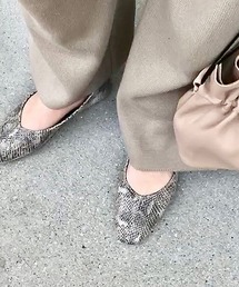 minia（ミニア）の「スクエアトゥ 2WAY バブーシュ/フラットシューズ　□（パンプス）」