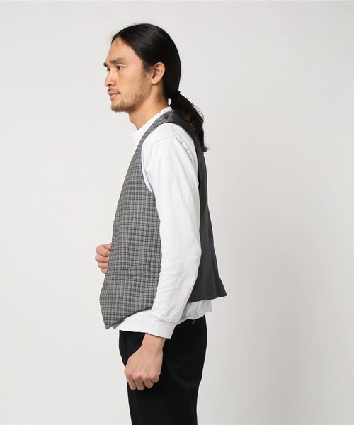 THE SUIT COMPANY(ザ・スーツカンパニー)の「<FORMAL>リバーシブルジレ(ベスト・メンズ・チャコールグレー・S/M/SS/LL/L)」の3枚目の写真