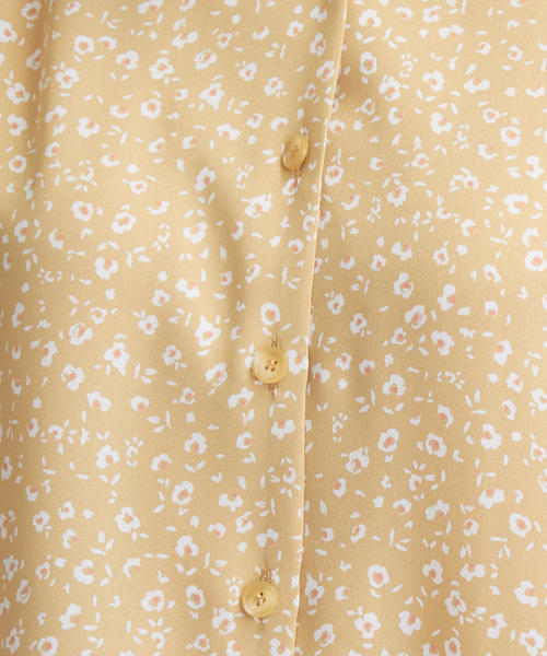 green label relaxing(グリーンレーベルリラクシング)の「FFC フラワー プリント Vネック ブラウス(シャツ/ブラウス・レディース・ケリー/ベージュ/ブラック・FREE)」の13枚目の写真