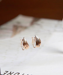 colleca la（コレカラ）の「ノンホール・ウィングドロップのイヤリング（イヤリング）」