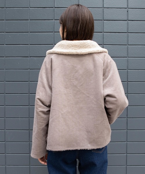 flower（フラワー）の「リトルリバーシブルコート（ブルゾン・レディース・ベージュ/ブラウン・FREE）」の3枚目の写真