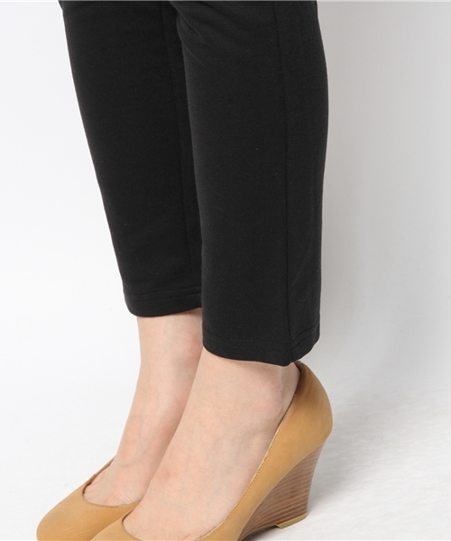 one after another NICE CLAUP(ワンアフターアナザーナイスクラップ)の「【ナイスクラップ】タックサロペット(その他パンツ・レディース・グレー/ブラック・FREE)」の10枚目の写真