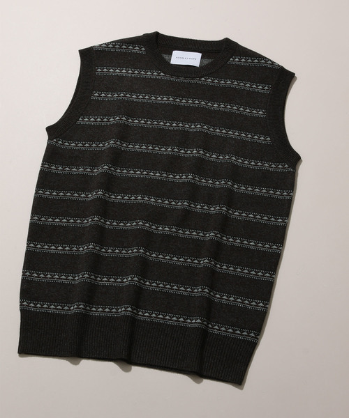 ADAM ET ROPE'（アダムエロペ）の「トライバルボーダー ニットベスト