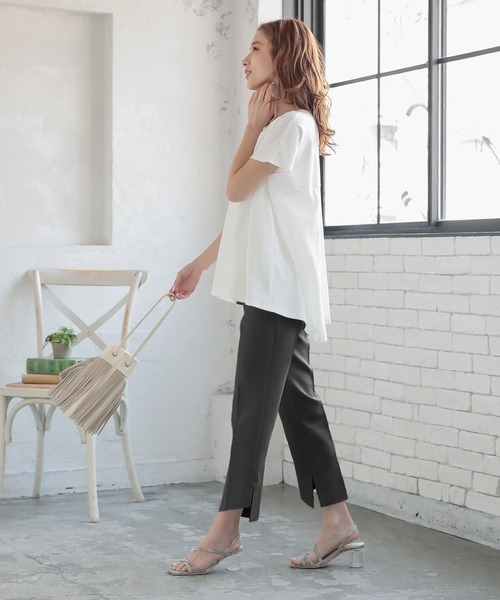 KOBE LETTUCE（コウベレタス）の「デザインスリットセンタープレススラックスパンツ（スラックス・レディース・パープル/カーキ/モカ/ホワイト系その他/ベージュ/ピンク/ライトカーキ/ブラック/イエロー系その他/ピンク系その他/ミント/ホワイト系その他2・FREE/S/M）」の20枚目の写真