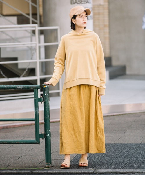 Munich(ミューニック)の「裏毛サイドスリットパーカー(パーカー・レディース・ダークベージュ/キナリ/ダークグレー/レモンイエロー・FREE)」の10枚目の写真