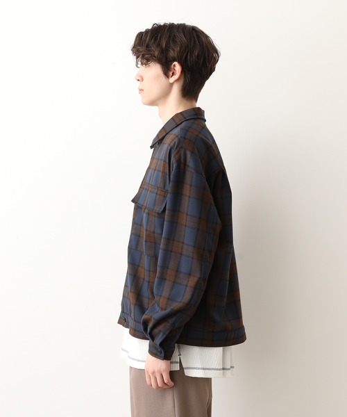 JUNRED(ジュンレッド)の「チェックWフラップブルゾン(ブルゾン・メンズ・ネイビー/パープル・S/M/L)」の3枚目の写真