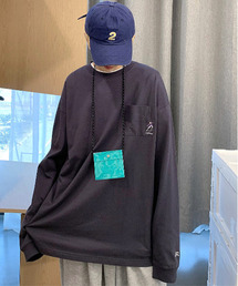 【neos -addictive design-】ルーズシルエット AIRWALK ロングスリーブ プリントTシャツ