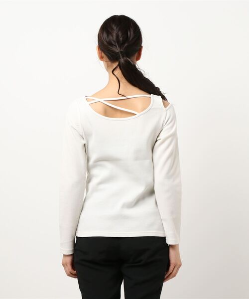 mysty woman(ミスティウーマン)の「バックシャンアシメネックプルオーバー 937638(Tシャツ/カットソー・レディース・ブラック/オフホワイト/カーキ・FREE)」の20枚目の写真