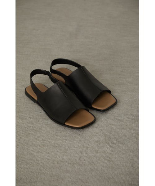 RIM.ARK（リムアーク）の「Square toe covered sandal（サンダル・レディース・ブラック/ライトベージュ・38/36/37）」の17枚目の写真