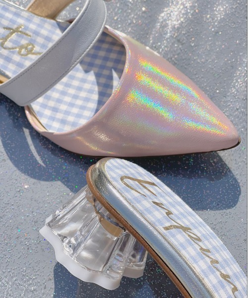 En Punto（エンプント）の「売切終了★【ラス１】クリア変形ミュール（パンプス・レディース・ダークウッド/ネイビー系6/ホワイト系9・S/M/L/LL）」の3枚目の写真
