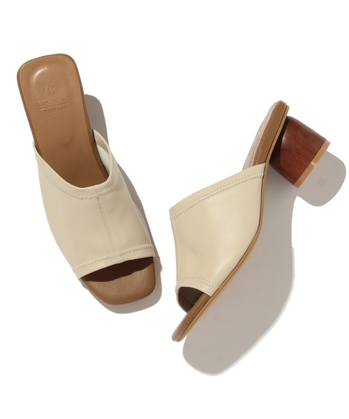 ROPE' PICNIC（ロペピクニック）の「ストレッチアッパー円柱ヒールミュール（サンダル・レディース・ブラック/グリーン系その他2/キナリ/オレンジ系その他4・23.0cm/24.0cm/24.5cm/23.5cm）」の12枚目の写真