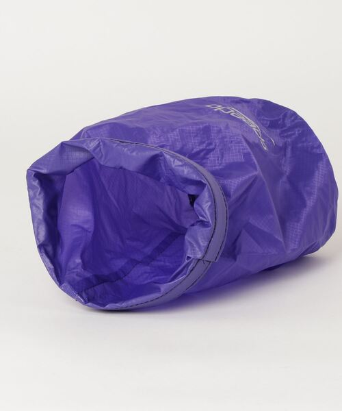 Speedo（スピード）の「speedo/ウオータープルーフ ロールトップ3Lポーチバッグ（エコバッグ/サブバッグ・レディース・ブラック/パープル/イエロー/カーキ・FREE）」の19枚目の写真