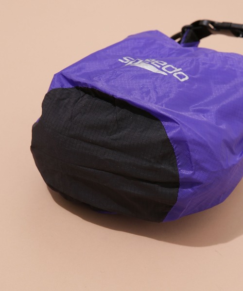 Speedo（スピード）の「speedo/ウオータープルーフ ロールトップ3Lポーチバッグ（エコバッグ/サブバッグ・レディース・ブラック/パープル/イエロー/カーキ・FREE）」の7枚目の写真