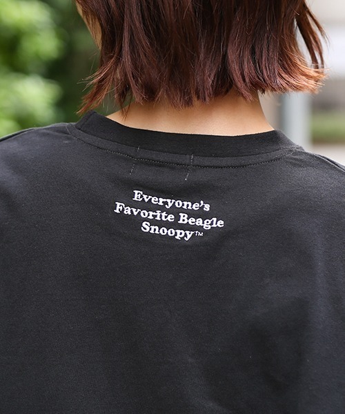 PEANUTS(ピーナッツ)の「スヌーピー ワンポイント刺繍ロングTシャツ(Tシャツ/カットソー・レディース・ブラック/オフホワイト・FREE)」の11枚目の写真