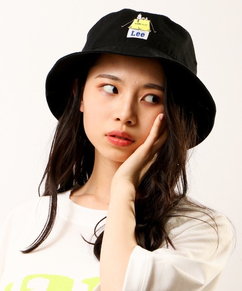 Lee（リー）の「Lee×PEANUTS BUCKET COTTON TWILL バケットハット（ハット・レディース・ベージュ/ブラック・FREE）」の9枚目の写真