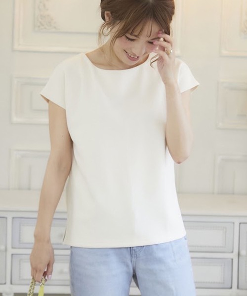 M y u(ミュー)の「バックパールフレンチT(Tシャツ/カットソー・レディース・ブラック/ベージュ/サックスブルー/ピンク/アイボリー・FREE)」の3枚目の写真