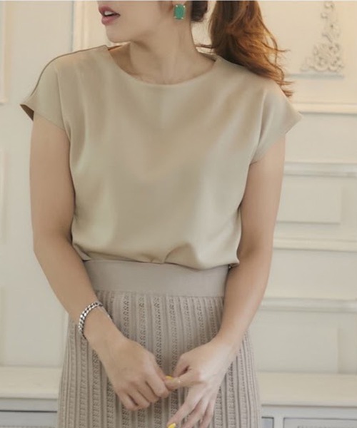 M y u(ミュー)の「バックパールフレンチT(Tシャツ/カットソー・レディース・ブラック/ベージュ/サックスブルー/ピンク/アイボリー・FREE)」の19枚目の写真