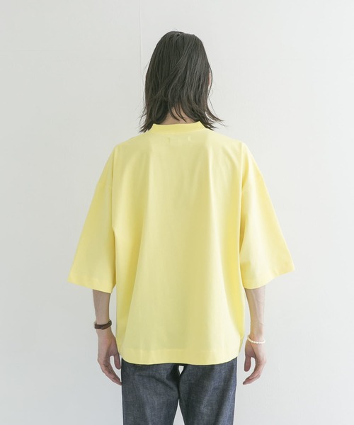 URBAN RESEARCH（アーバンリサーチ）の「ギザリラックスカラーTシャツ（Tシャツ/カットソー・メンズ・ホワイト/グレー系その他/パープル系その他/イエロー系その他・MEDIUM/LARGE）」の15枚目の写真