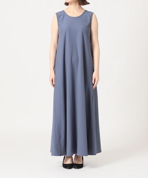 SLOBE IENA(スローブイエナ)の「ドライカットノースリーブフレアワンピース【手洗い可能】◆(ワンピース・レディース・ブラック/ブルー・FREE)」の8枚目の写真