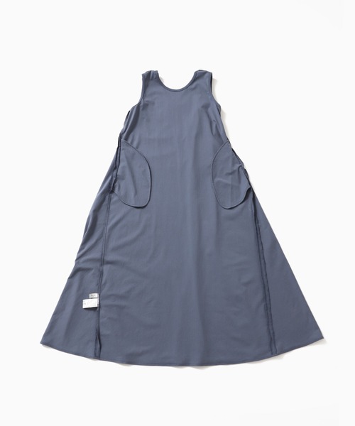 SLOBE IENA(スローブイエナ)の「ドライカットノースリーブフレアワンピース【手洗い可能】◆(ワンピース・レディース・ブラック/ブルー・FREE)」の9枚目の写真