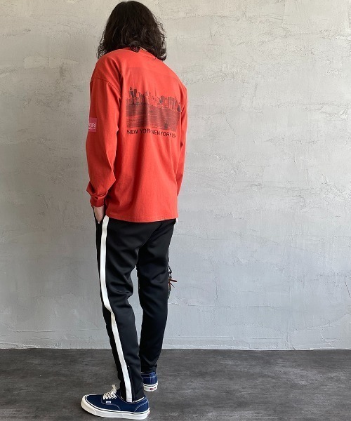 Manhattan Portage（マンハッタンポーテージ）の「[MANHATTAN PORTAGE/マンハッタンポーテージ] 別注 バックフォトプリントロンＴ（Tシャツ/カットソー・レディース・ホワイト/テラコッタ/ブラック・S/M/L/XL）」の11枚目の写真