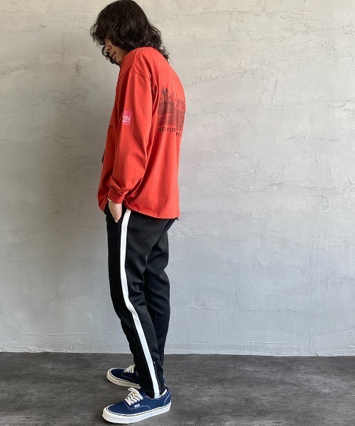 Manhattan Portage（マンハッタンポーテージ）の「[MANHATTAN PORTAGE/マンハッタンポーテージ] 別注 バックフォトプリントロンＴ（Tシャツ/カットソー・レディース・ホワイト/テラコッタ/ブラック・S/M/L/XL）」の5枚目の写真