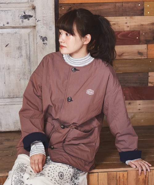 CUBE SUGAR（キューブシュガー）の「綿ナイロンフリースノーカラーリバーシブルジャケット（ノーカラージャケット・レディース・ネイビー/カーキ/ベージュ/ピンク・M）」の4枚目の写真