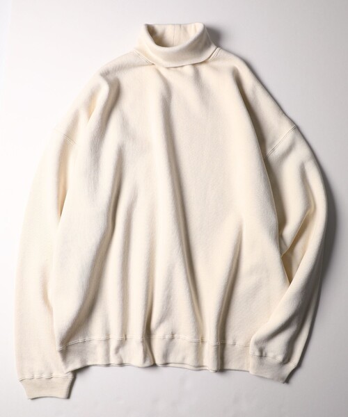FREAK'S STORE(フリークスストア)の「WEB限定 12oz ヘビーウェイト ビッグシルエット タートルネックスウェット/プルオーバー(スウェット・メンズ・杢グレー/ネイビー/ナチュラル/グレイッシュベージュ/ブラック/ブラウン・LARGE/SMALL/MEDIUM)」の7枚目の写真