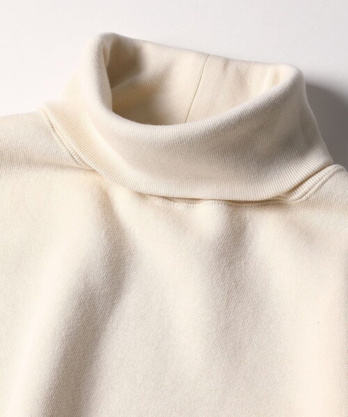 FREAK'S STORE(フリークスストア)の「WEB限定 12oz ヘビーウェイト ビッグシルエット タートルネックスウェット/プルオーバー(スウェット・メンズ・杢グレー/ネイビー/ナチュラル/グレイッシュベージュ/ブラック/ブラウン・LARGE/SMALL/MEDIUM)」の9枚目の写真
