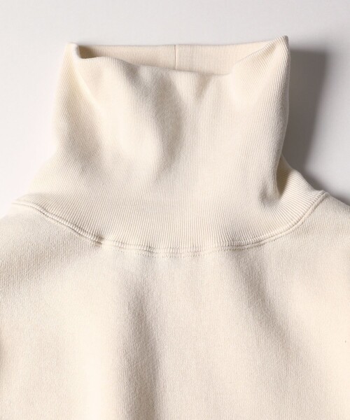 FREAK'S STORE(フリークスストア)の「WEB限定 12oz ヘビーウェイト ビッグシルエット タートルネックスウェット/プルオーバー(スウェット・メンズ・杢グレー/ネイビー/ナチュラル/グレイッシュベージュ/ブラック/ブラウン・LARGE/SMALL/MEDIUM)」の10枚目の写真
